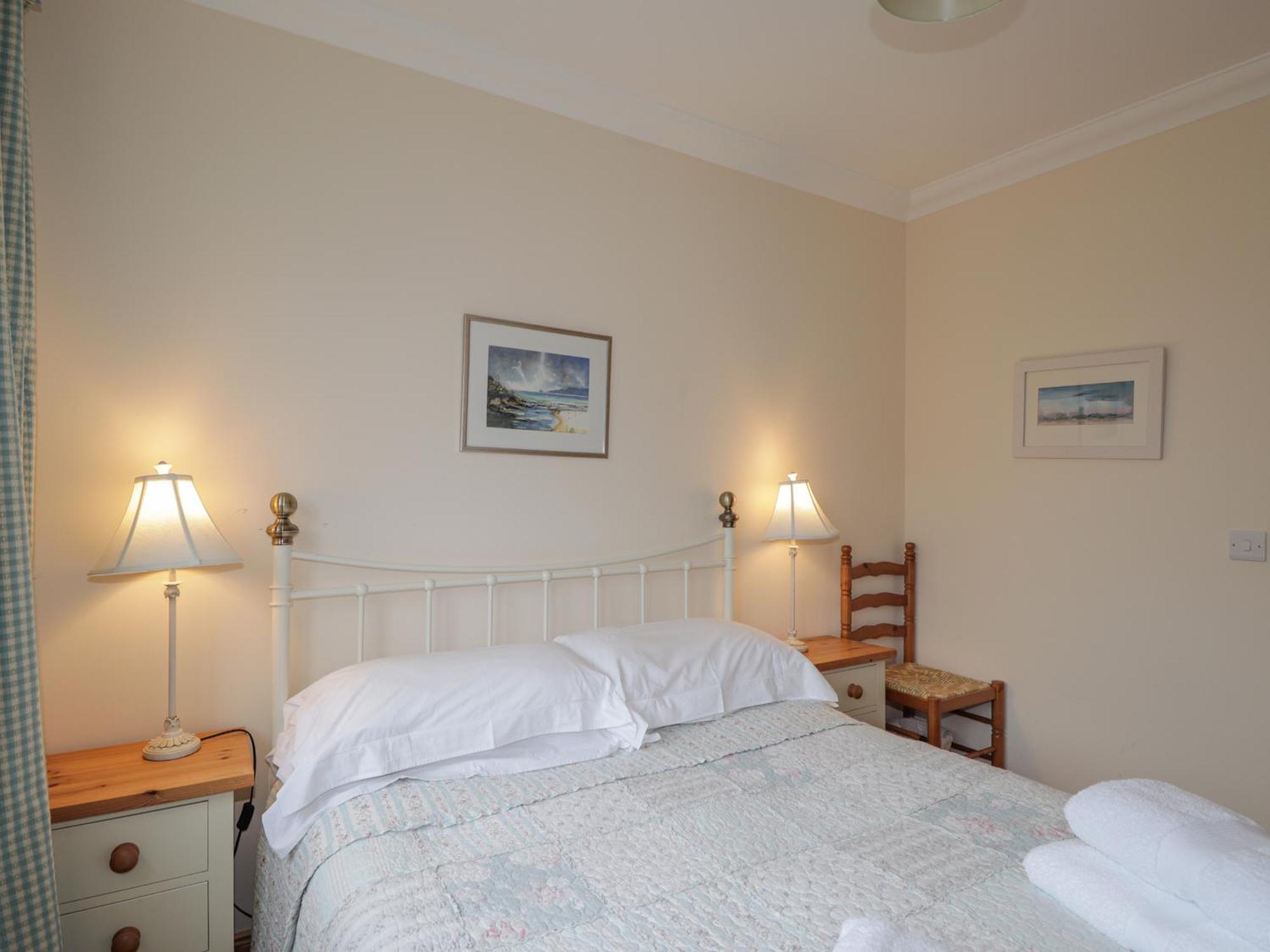 Holiday home Tigh Na Drochit *
